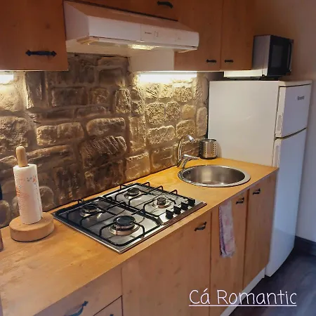 Romantic Daire Venas